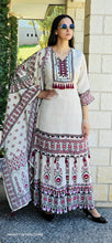 Load image into Gallery viewer, Ivory plazo suit