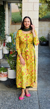 Load image into Gallery viewer, Long slit designer suit