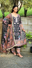 Load image into Gallery viewer, Black Pakistani frock suit