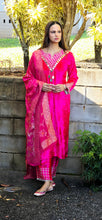 Load image into Gallery viewer, Rani Crushed velvet suit
