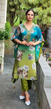 Load image into Gallery viewer, TWO TONE KAFTAN