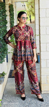 Load image into Gallery viewer, Maroon gajji silk coordset