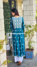 Load image into Gallery viewer, Peacock niyara lakhnawi kurti only