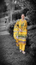 Load image into Gallery viewer, Mustard digital print pant suit
