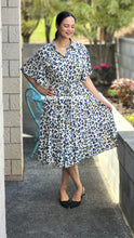 Load image into Gallery viewer, Blue &amp; white leapord print Midi dress
