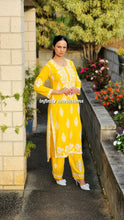 Load image into Gallery viewer, Yellow Lakhnawi suit
