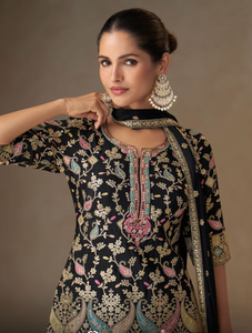 Black heavy Divider suit