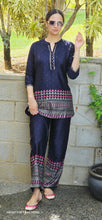 Load image into Gallery viewer, Navy blue gaji silk coordset!
