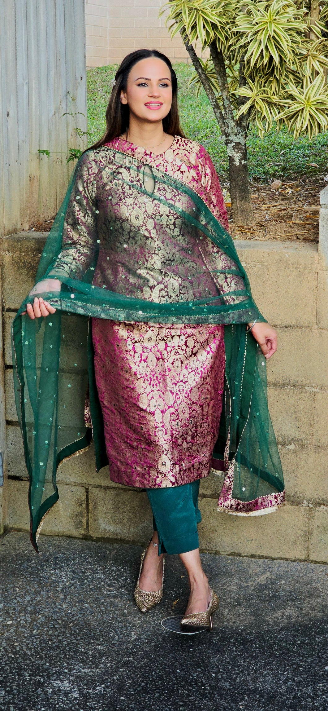 Pure kheen khab suit
