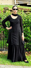 Load image into Gallery viewer, Black &amp; Black lengha set
