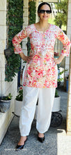 Load image into Gallery viewer, Pink printed lakhnawi kurti only
