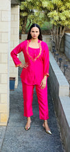 Load image into Gallery viewer, Rani dola silk 3 piece set
