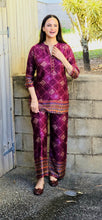 Load image into Gallery viewer, Semi Gaji silk coordset
