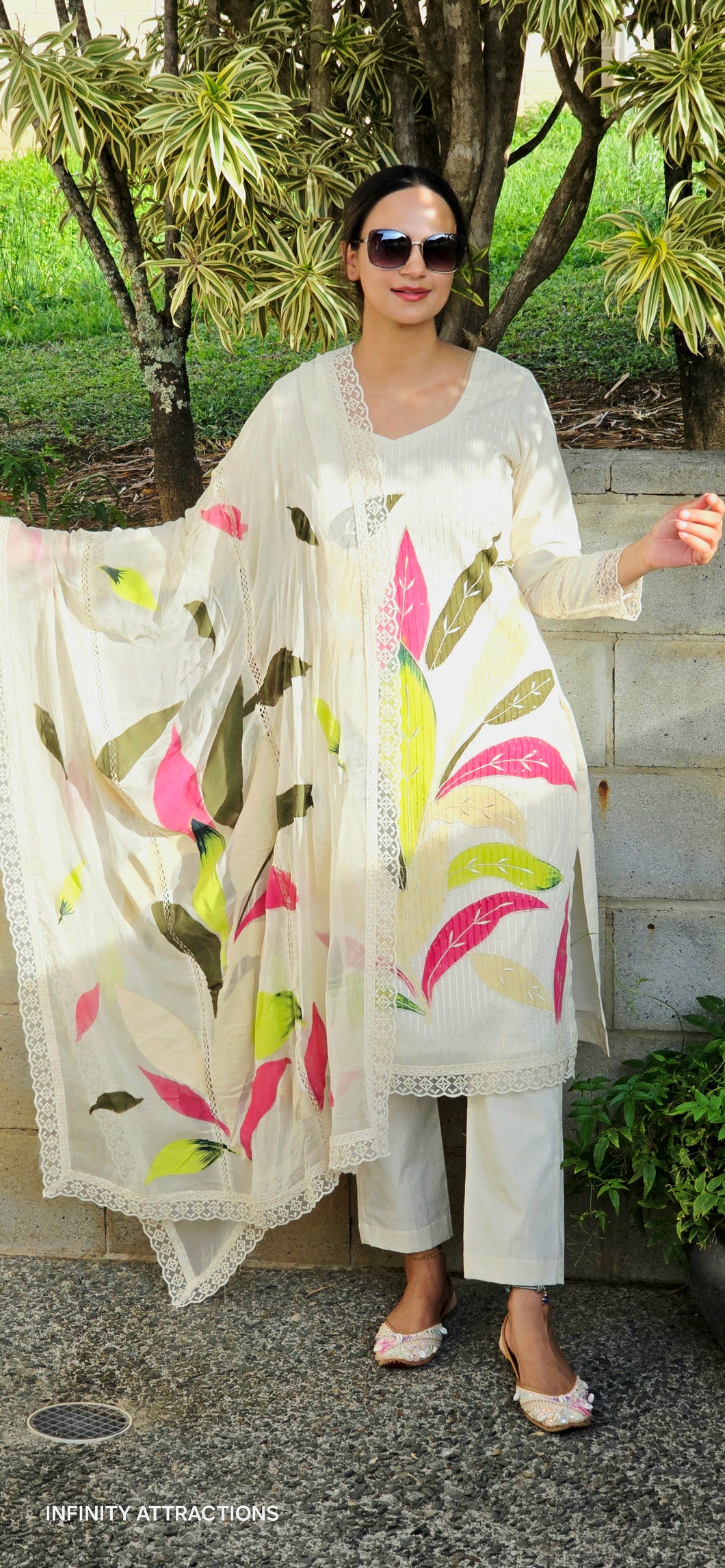 Off white brush hand pant suit