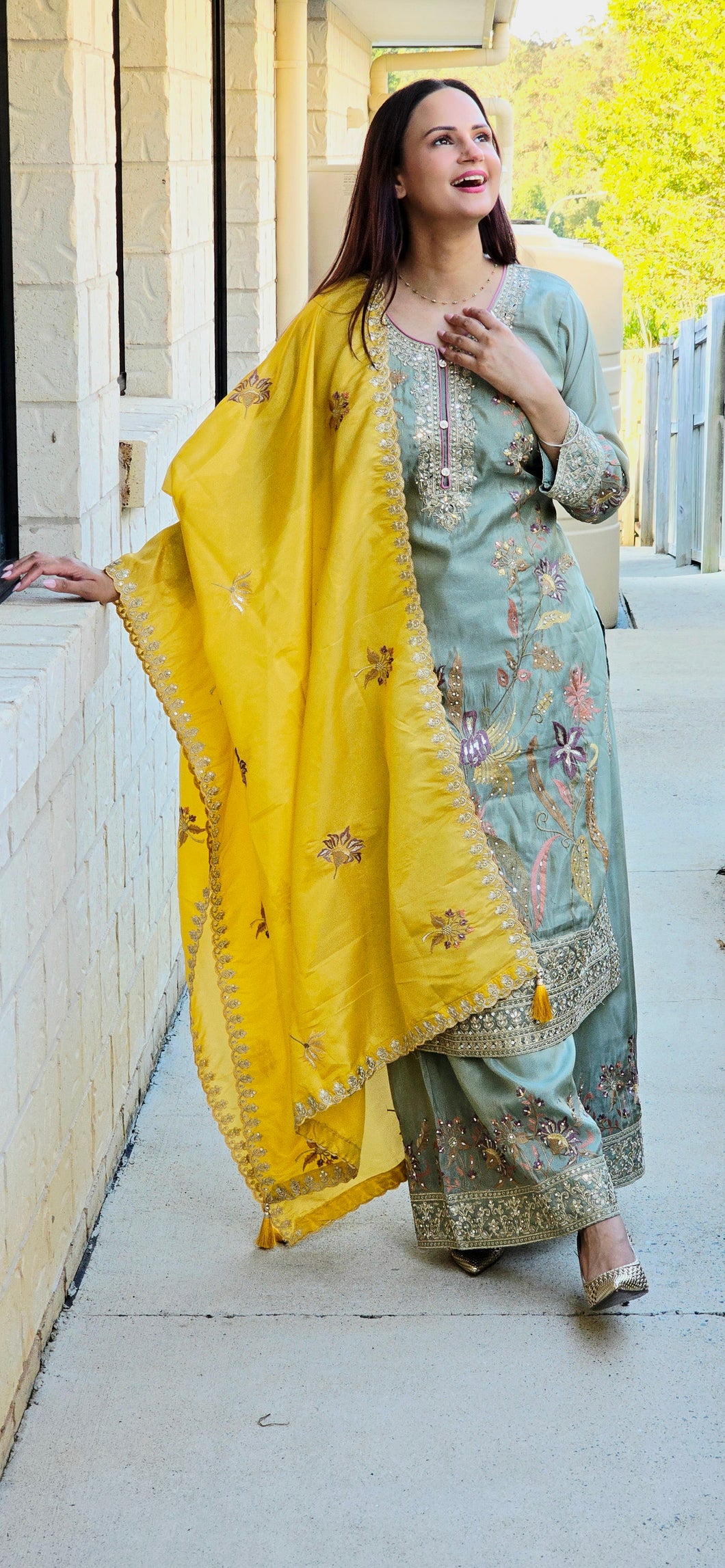 Tissue silk pista plazo suit