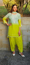Load image into Gallery viewer, Two-tone Farsi salwar suit (taking pre orders)

