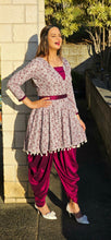 Load image into Gallery viewer, Peplum samosa salwar suit with belt
