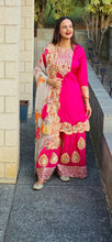 Load image into Gallery viewer, Rani karba suit
