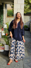 Load image into Gallery viewer, Navy 2 piece cordset (taking pre orders)

