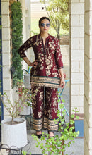 Load image into Gallery viewer, Maroon Gaji silk coordset

